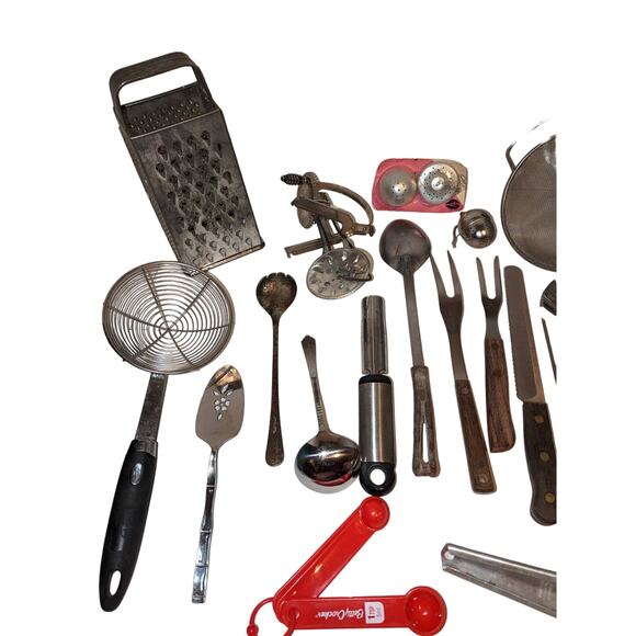 Vintage Antique Kitchen Utensils Farmhouse Rustic Primitive Hand Mixer Bromwell - Picture 11 of 15